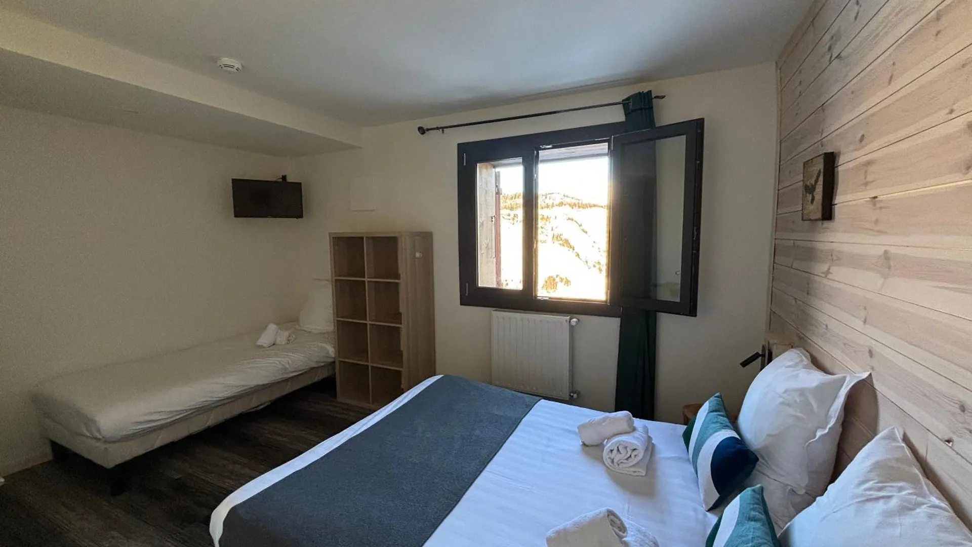 Hotel Chalet Sainte Anne La Condamine-Chatelard